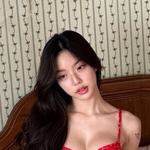n.niniee