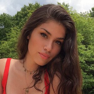Nina Degard